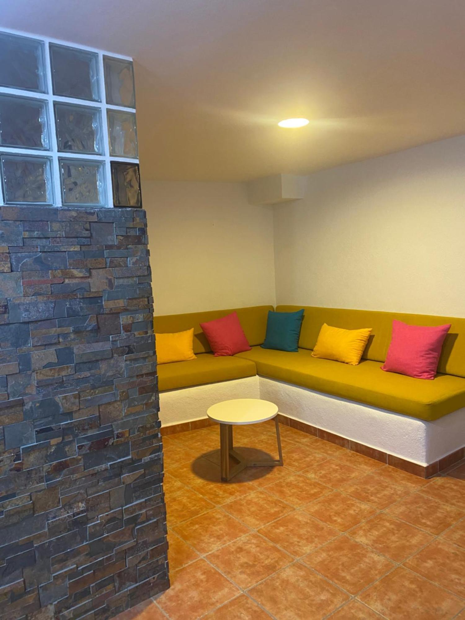 Casa Del Pez Vivienda A Pie De Calle En Agua Amarga A 250 Metros De La Playa Екстериор снимка