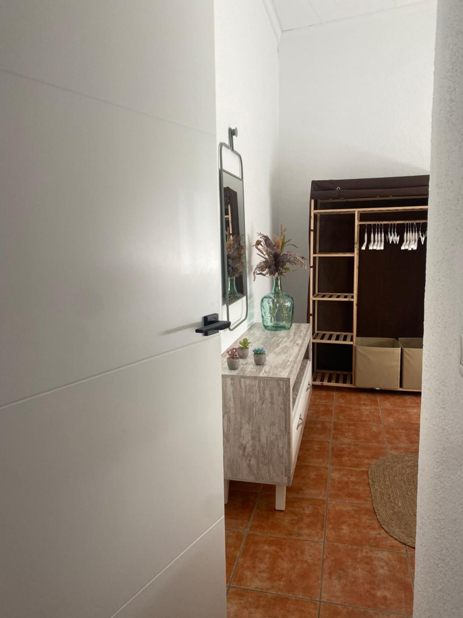 Casa Del Pez Vivienda A Pie De Calle En Agua Amarga A 250 Metros De La Playa Екстериор снимка
